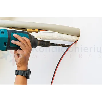 Oro kondicioniariaus komunikacijų įrengimas